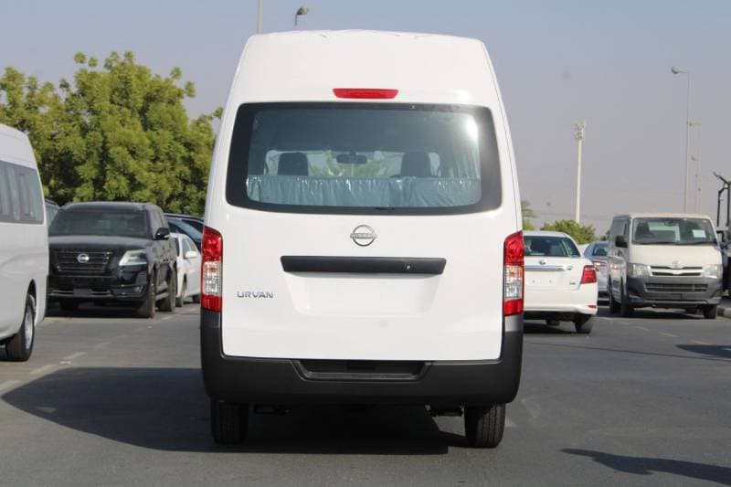 2026 Nissan Urvan thumbnail 4