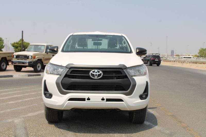 2025 Toyota Hilux GLX