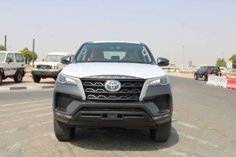 2026 Toyota Fortuner EXR
