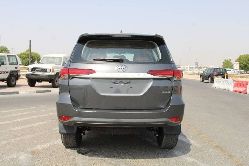 2026 Toyota Fortuner EXR thumbnail 4