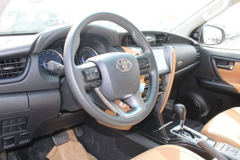 2026 Toyota Fortuner EXR thumbnail 8