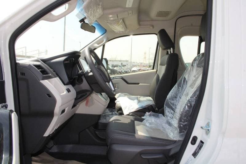 2026 Toyota Hiace GL thumbnail 7