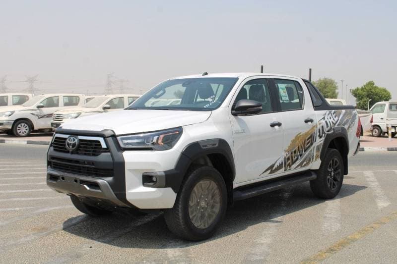 2026 Toyota Hilux ADVENTURE thumbnail 2