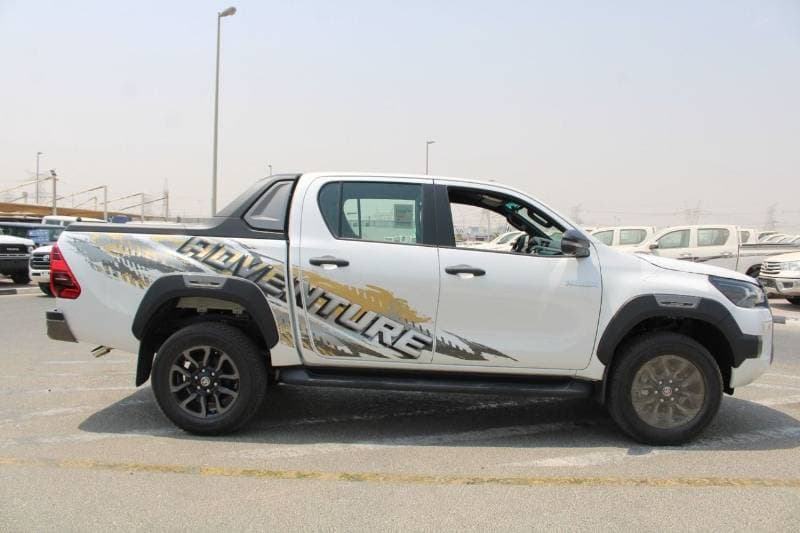 2026 Toyota Hilux ADVENTURE thumbnail 5
