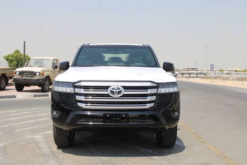 2026 Toyota Land Cruiser GXR thumbnail 2