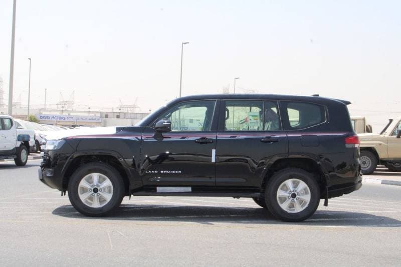 2026 Toyota Land Cruiser GXR thumbnail 3