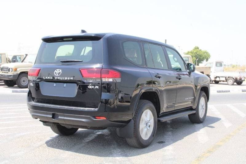 2026 Toyota Land Cruiser GXR thumbnail 4