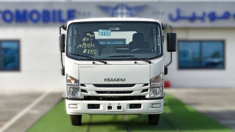 2025 Isuzu NPR 85 thumbnail 2