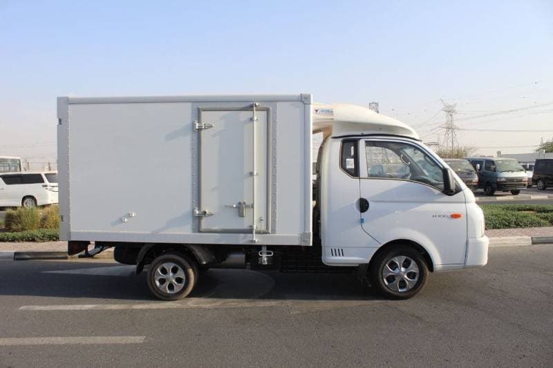 2026 Hyundai H100 STANDARD thumbnail 3