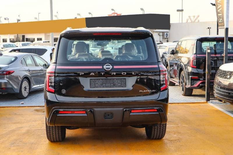2026 Nissan Patrol SE PLATINUM CITY thumbnail 5