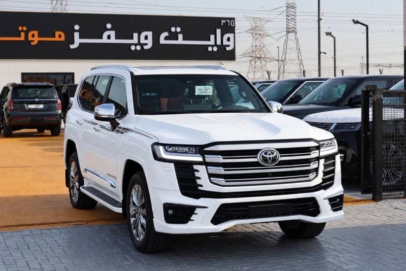 2026 Toyota Land Cruiser VXR thumbnail 3