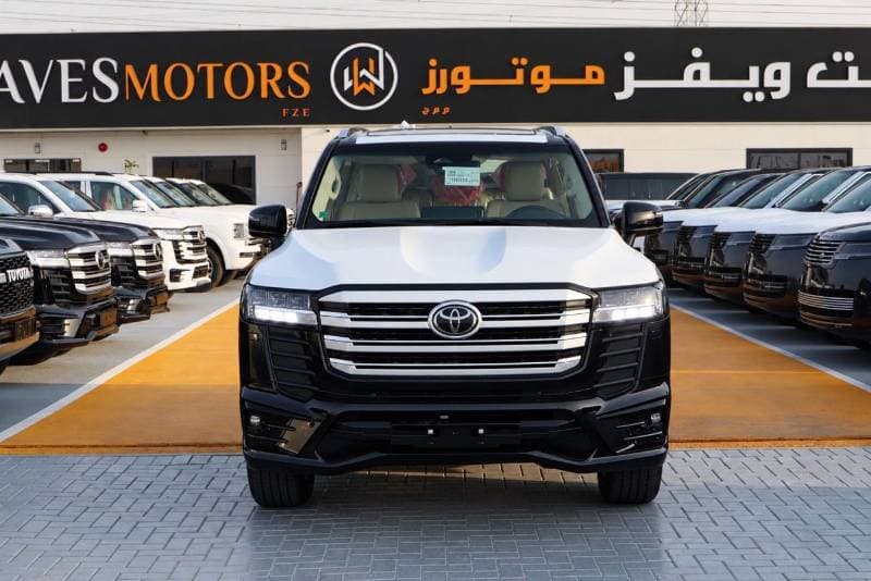 2026 Toyota Land Cruiser GXR thumbnail 2