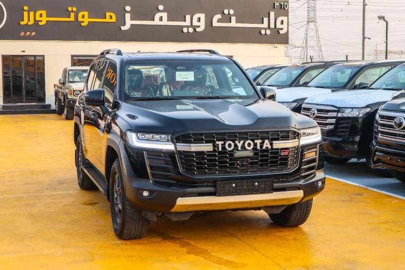 2026 Toyota Land Cruiser GR SPORT thumbnail 3