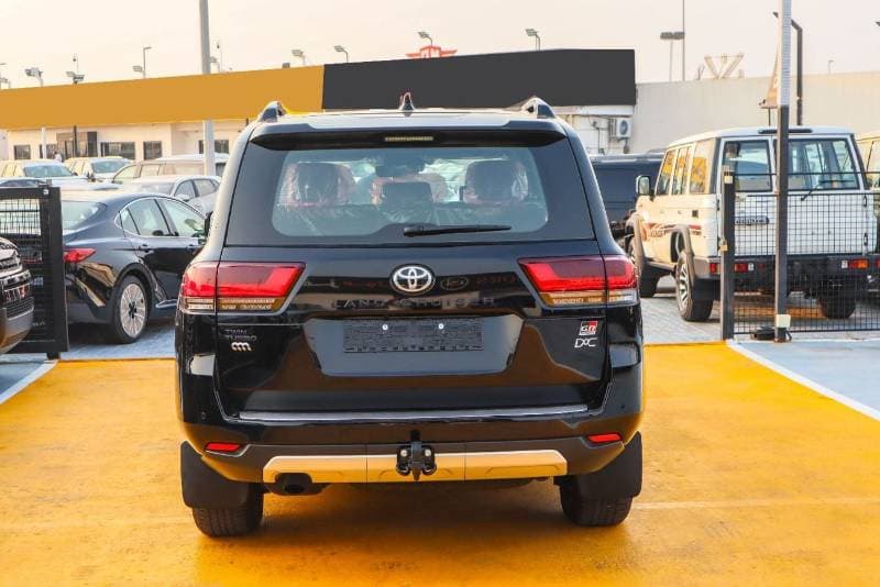 2026 Toyota Land Cruiser GR SPORT thumbnail 5