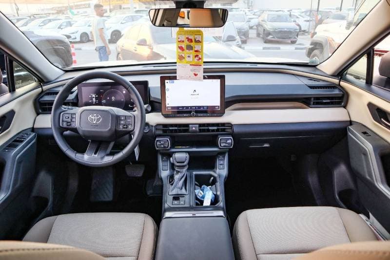 2026 Toyota RAV4 EXR HEV thumbnail 8