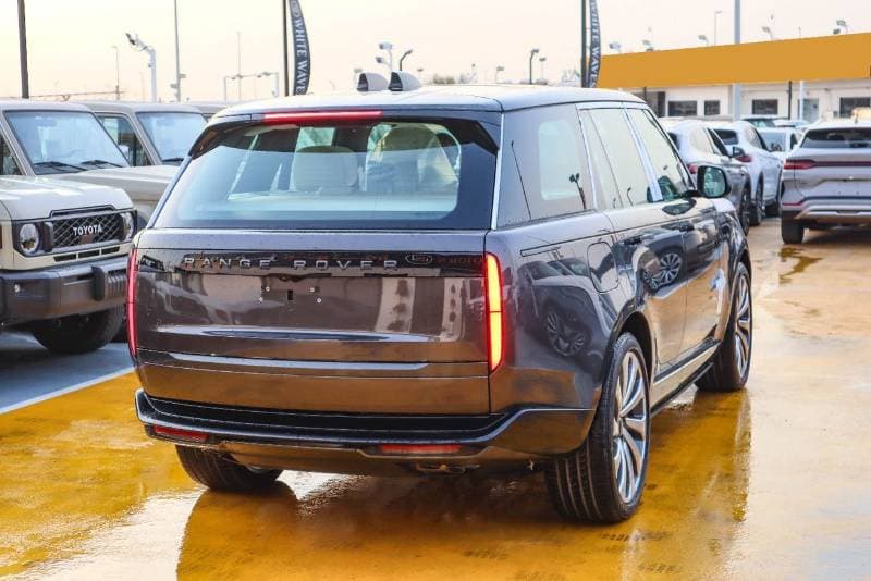 2026 Land Rover Range Rover AUTOBIOGRAPHY P530 thumbnail 6