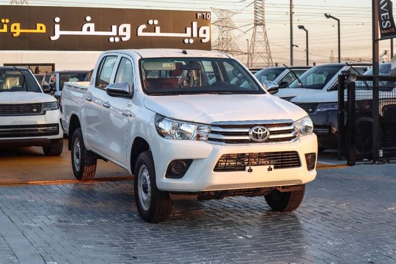 2026 Toyota Hilux DLX thumbnail 3