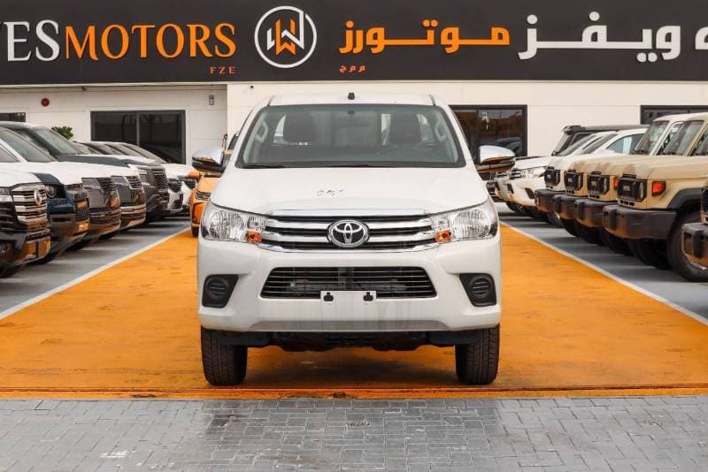 2026 Toyota Hilux GL thumbnail 2