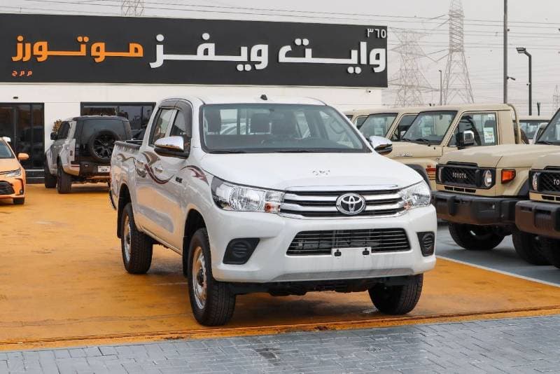 2026 Toyota Hilux GL thumbnail 3