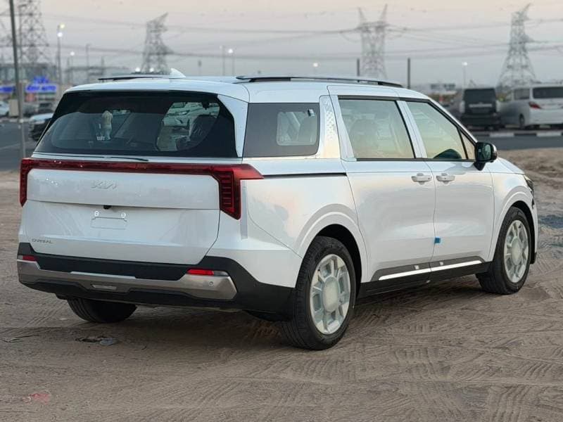 2026 Kia Carnival EX DLX thumbnail 3