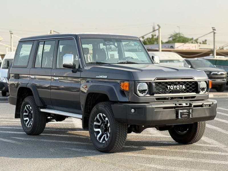 2026 Toyota Land Cruiser 70 LC76 HT VXR