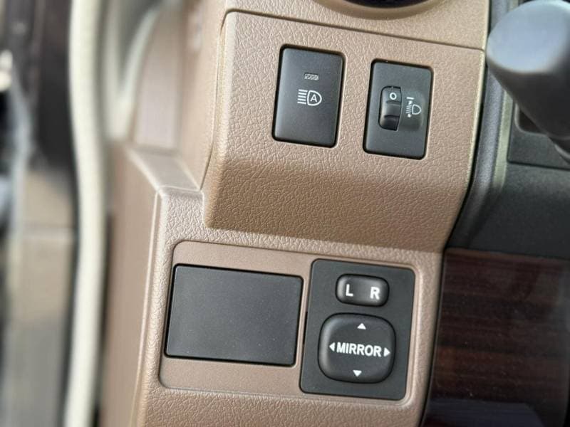 2026 Toyota Land Cruiser 70 LC76 HT VXR thumbnail 7