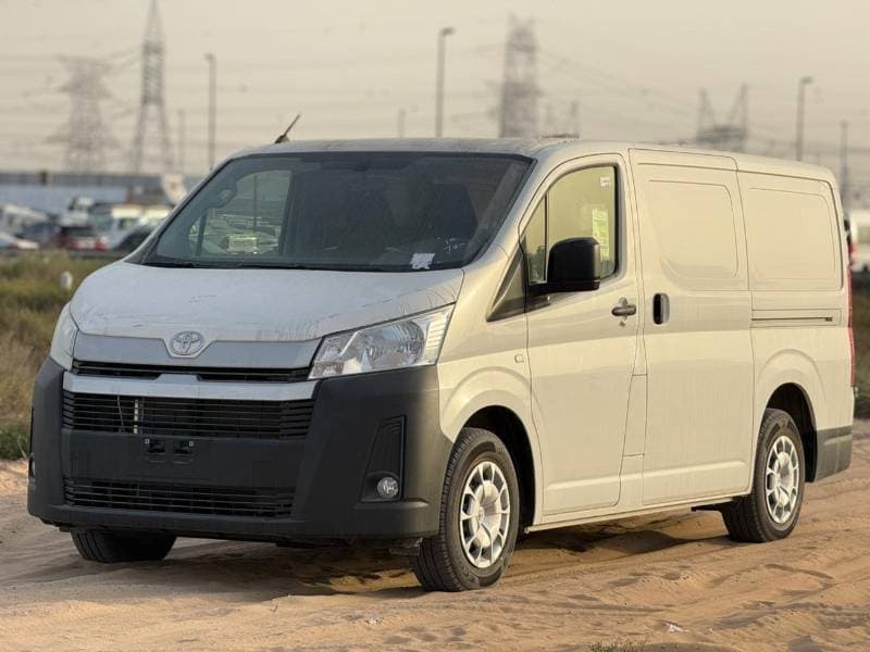 2025 Toyota Hiace thumbnail 3