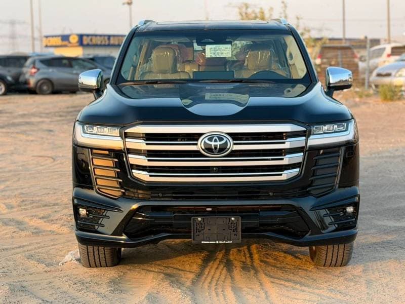 2026 Toyota Land Cruiser VXR thumbnail 2