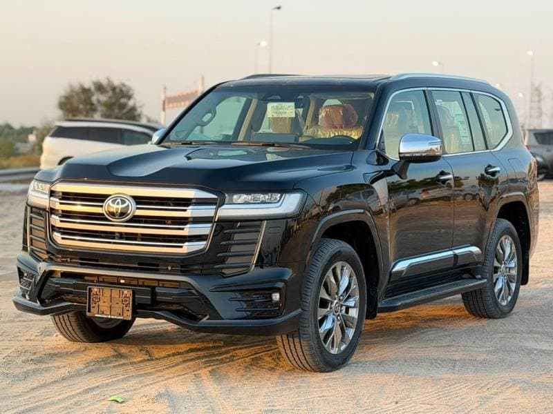 2026 Toyota Land Cruiser VXR thumbnail 3