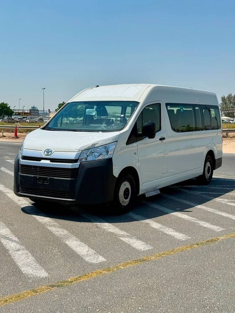 2026 Toyota Hiace GL thumbnail 3