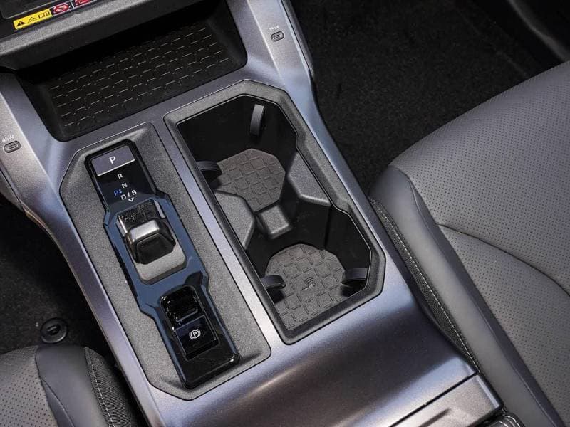 2026 Toyota RAV4 VXR HEV thumbnail 8