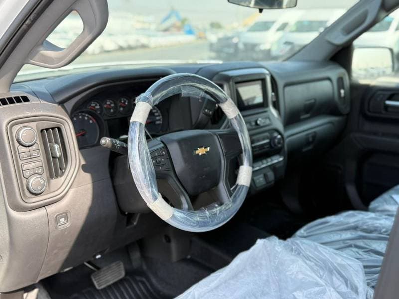 2025 Chevrolet Silverado 1500 RST thumbnail 7