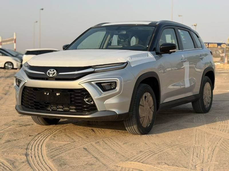 2026 Toyota Urban Cruiser GLX thumbnail 3