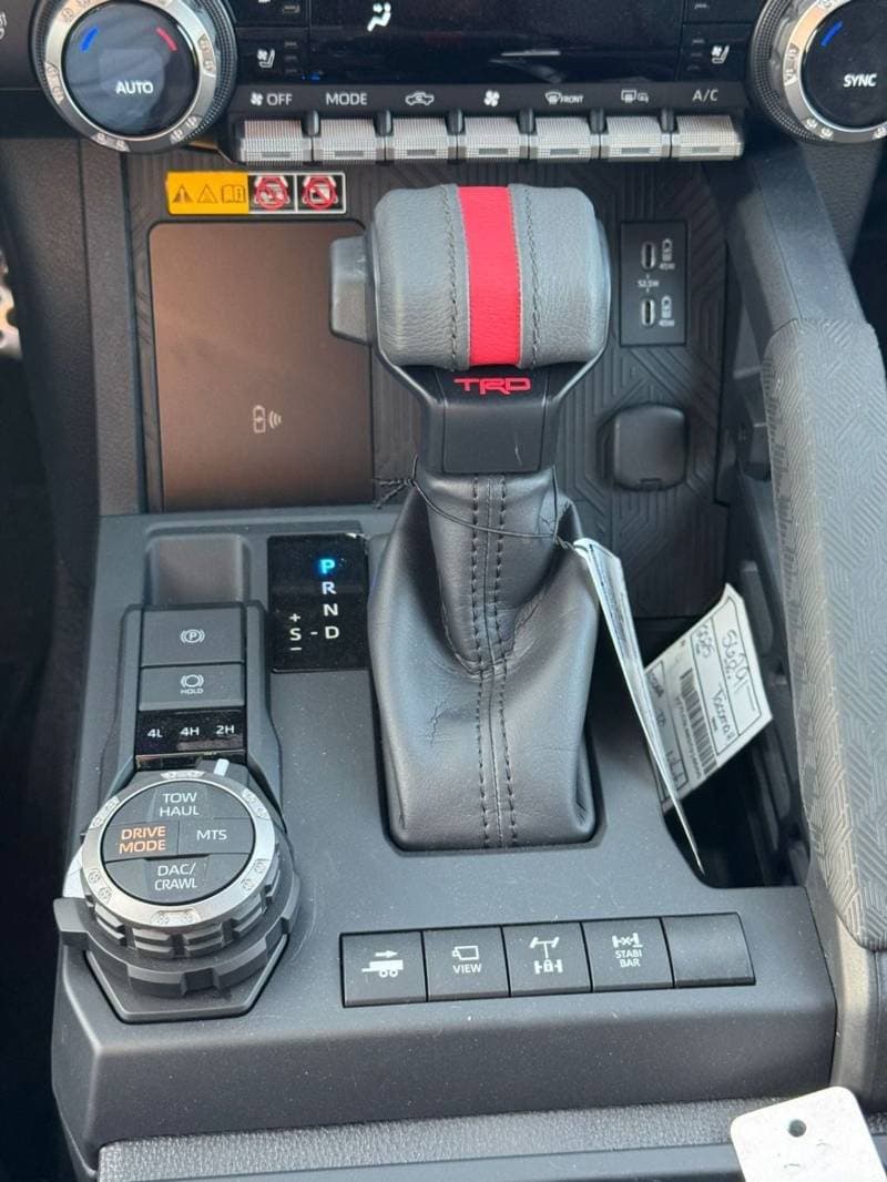 2026 Toyota Tacoma thumbnail 6