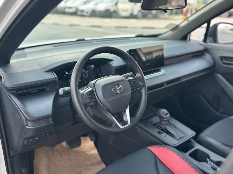 2026 Toyota Frontlander Luxury thumbnail 5