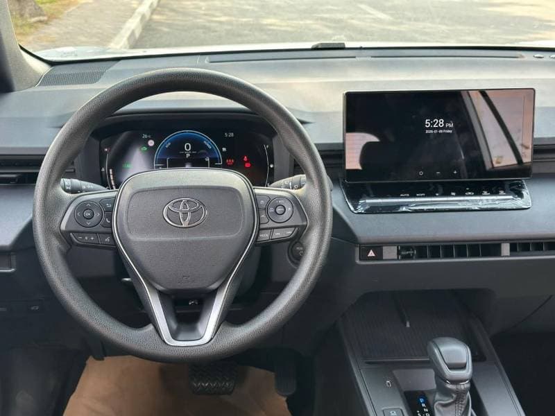 2026 Toyota Frontlander Luxury thumbnail 8