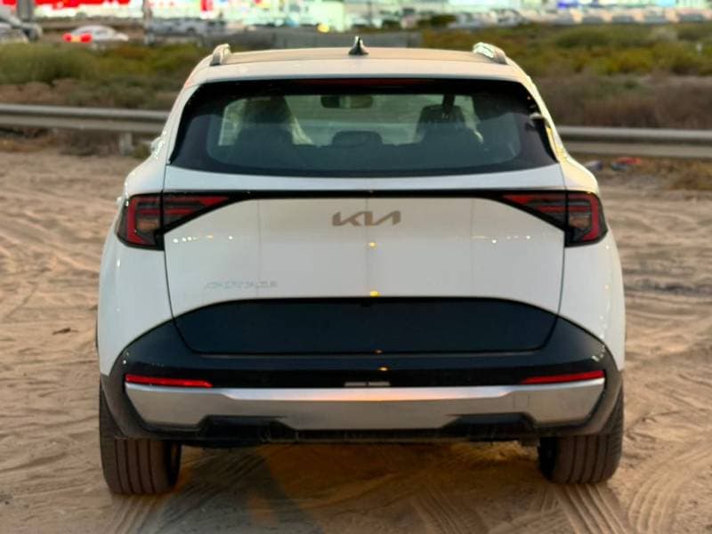 2026 Kia Sportage thumbnail 4
