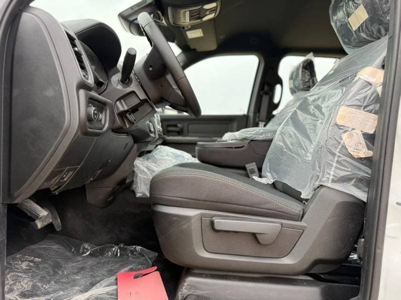 2025 RAM 2500 TRADESMAN thumbnail 5