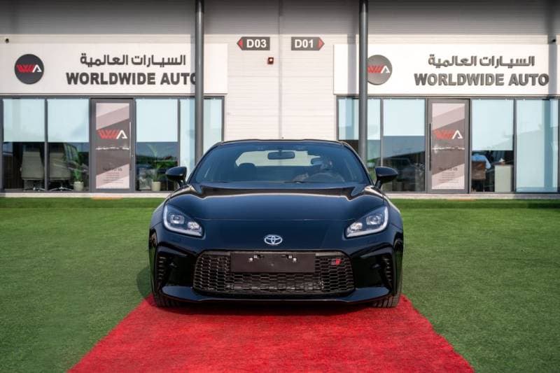 2025 Toyota 86 GR86 2.4L Automatic thumbnail 2