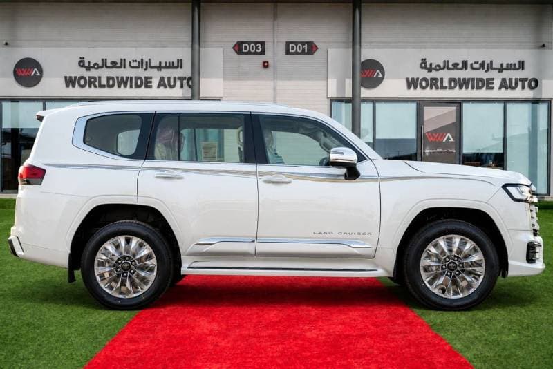 2026 Toyota Land Cruiser VX thumbnail 2