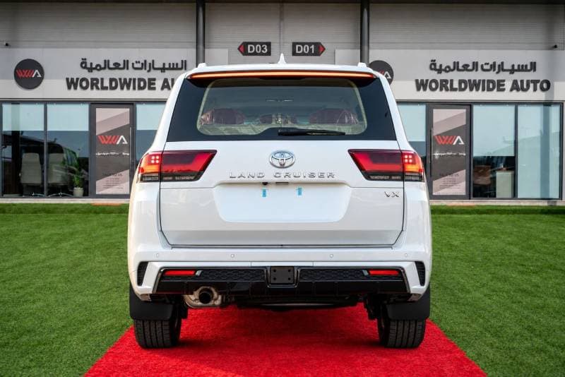 2026 Toyota Land Cruiser VX thumbnail 8