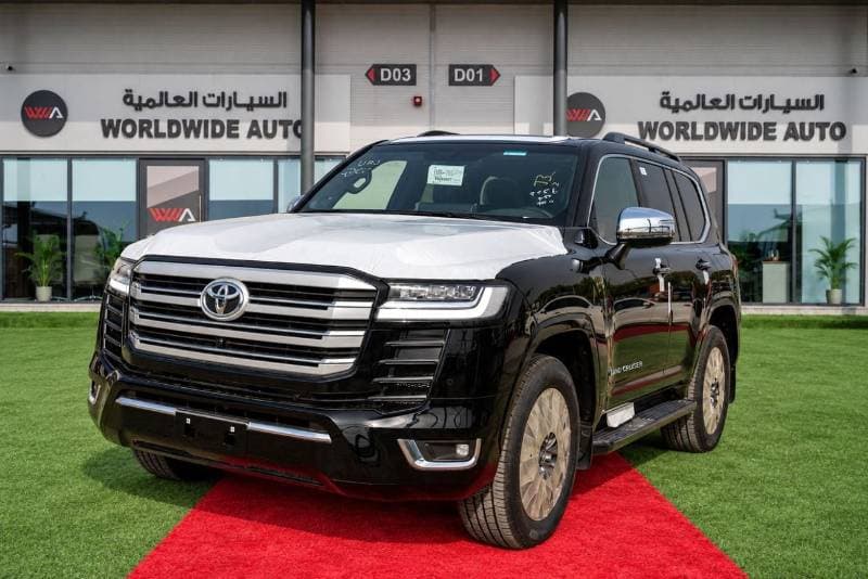 2026 Toyota Land Cruiser VXR thumbnail 3