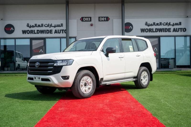 2026 Toyota Land Cruiser LC300 3.3 DIESEL EXR FOUR WHEEL DRIVER 7 SEATS thumbnail 8