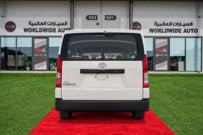 2026 Toyota Hiace GL thumbnail 5