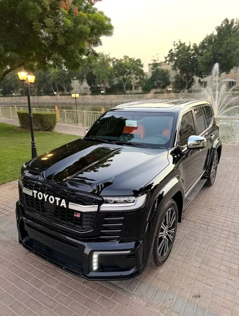 2026 Toyota Land Cruiser VXR thumbnail 5