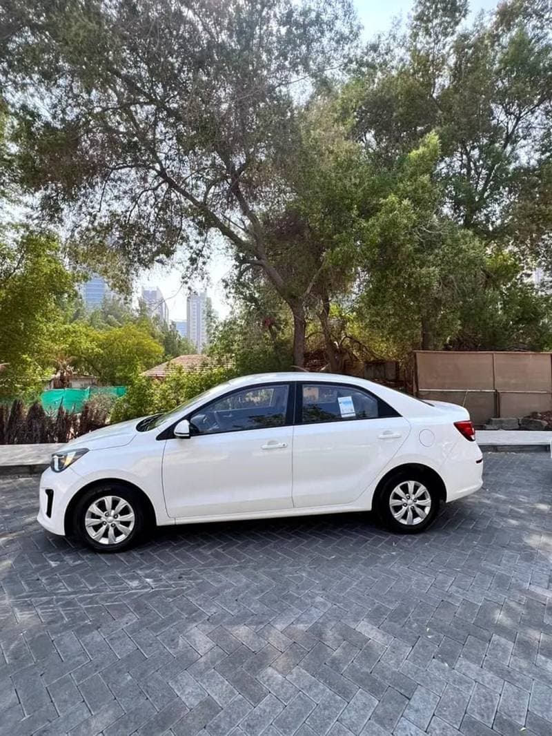 2023 Kia Pegas thumbnail 2