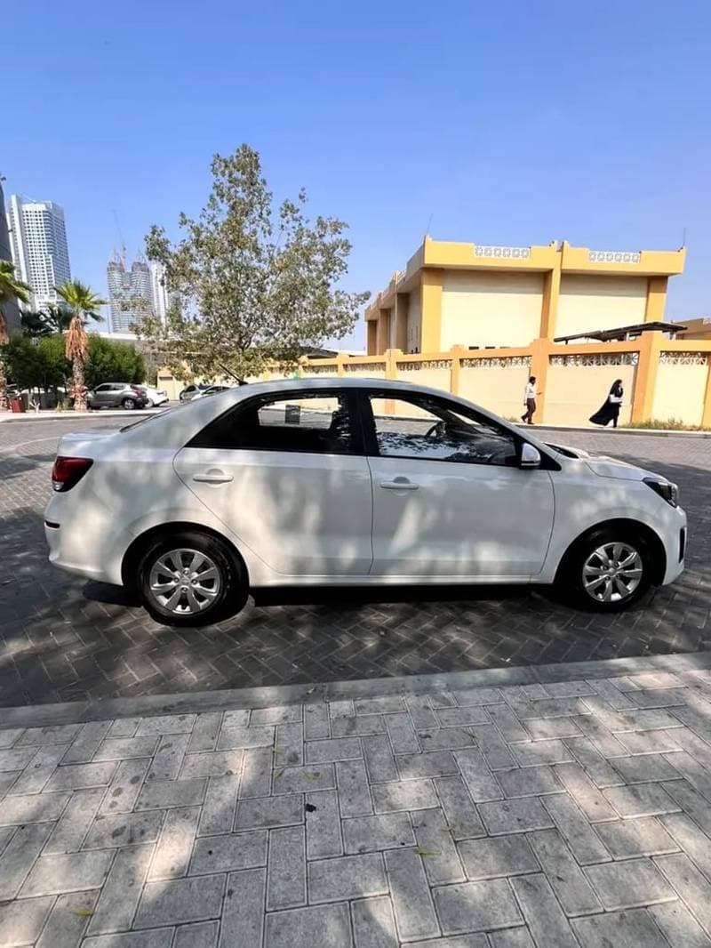 2023 Kia Pegas thumbnail 3