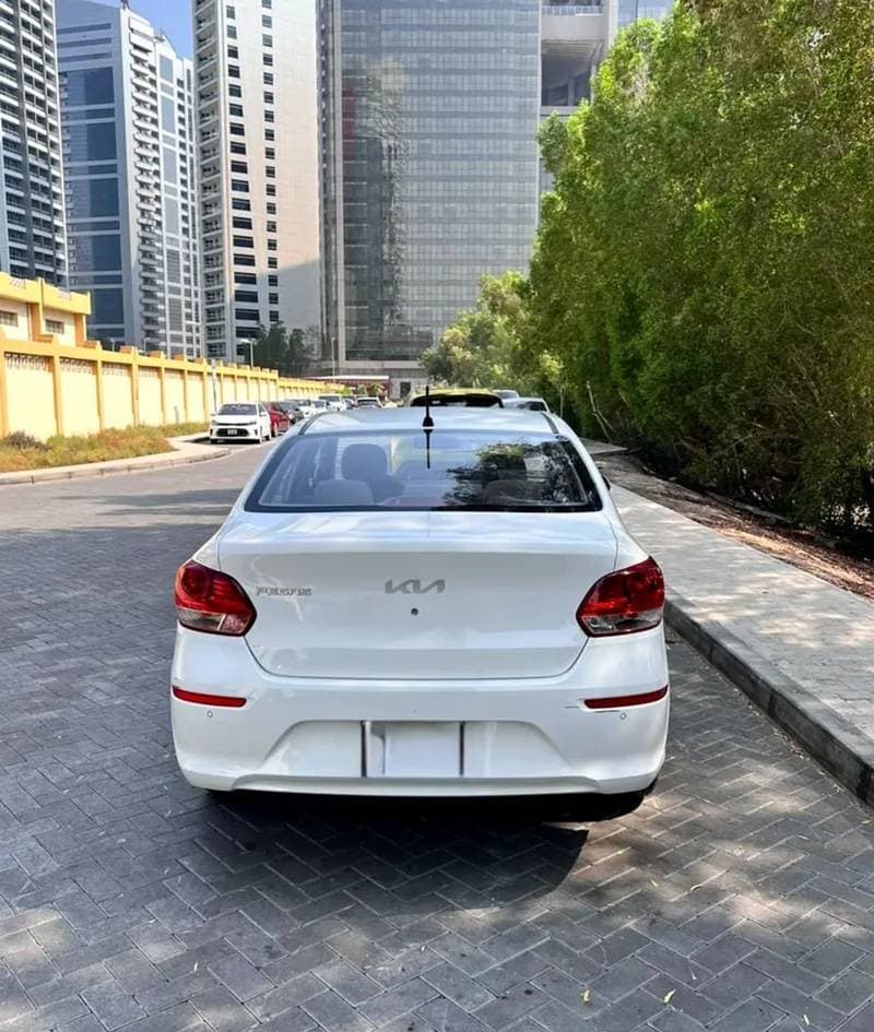 2023 Kia Pegas thumbnail 4