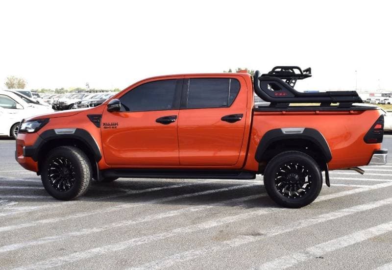 2024 Toyota Hilux ADVENTURE thumbnail 2