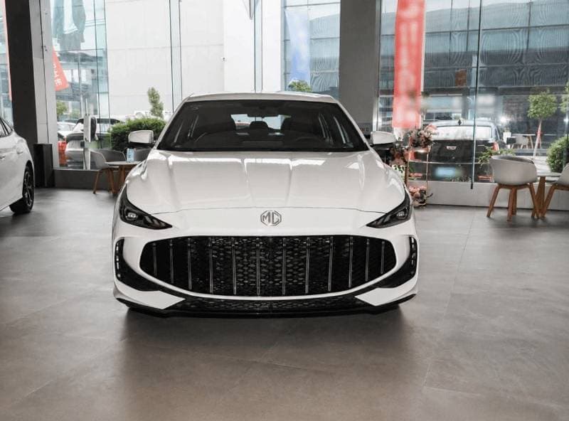 2026 MG 5 LUX